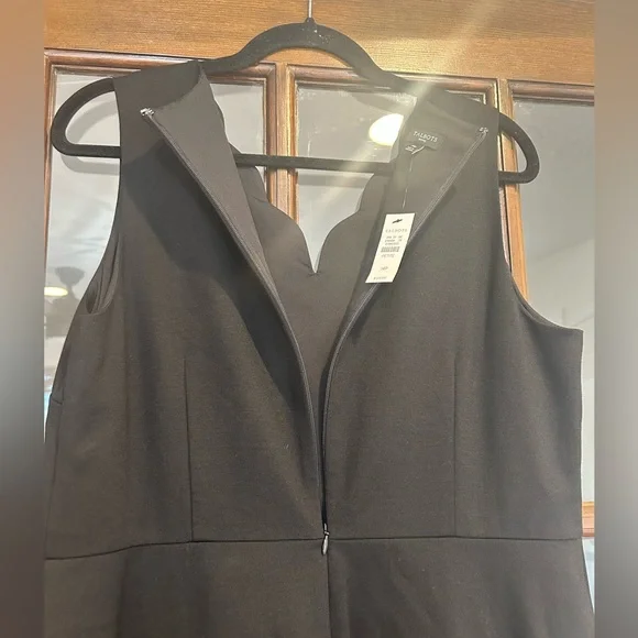 NWT New Talbots Black Scallop V-Neck Sheath Dress Sleeveless 14 Petite - Picture 9 of 11